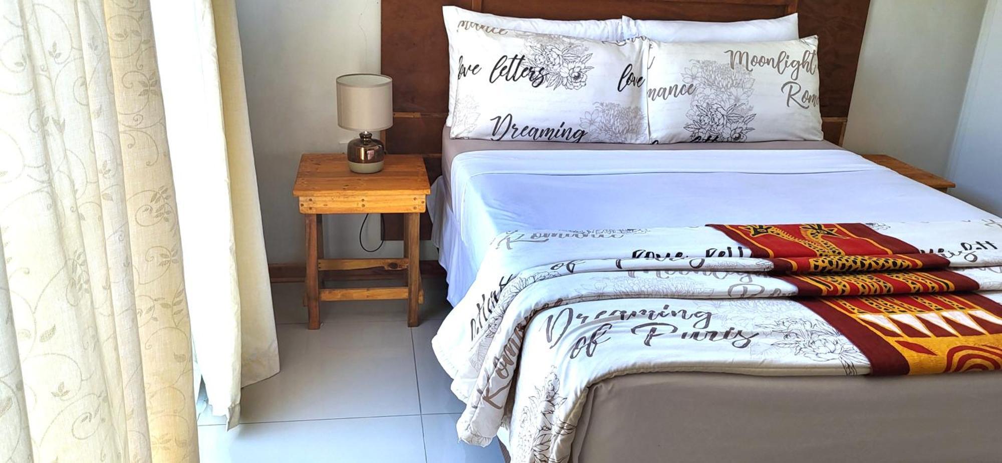 Maun Luxury Oasis Apartment ภายนอก รูปภาพ